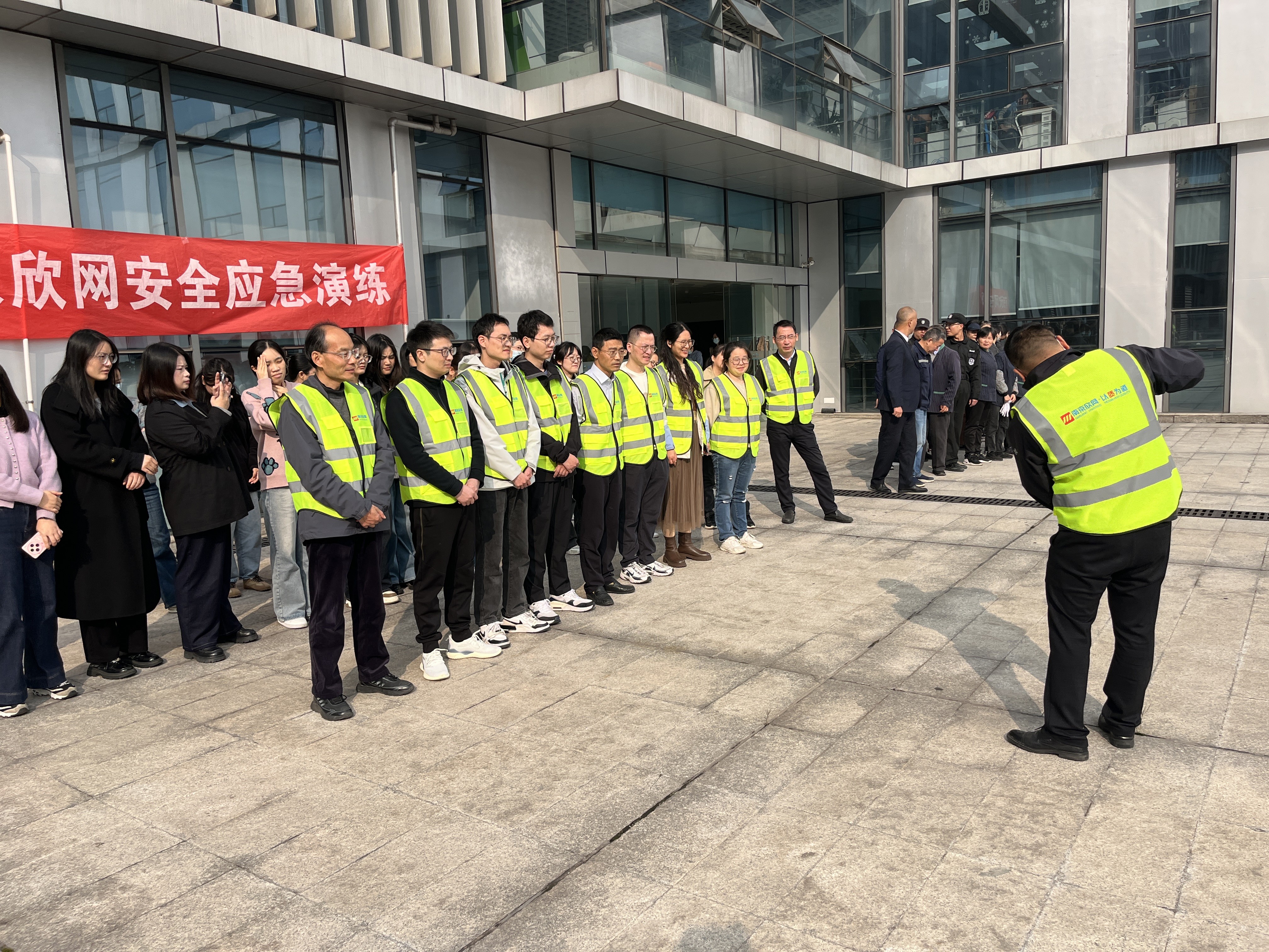 星空体育·(中国)官方网站-XINGKONG SPORTS
|星空体育·(中国)官方网站-XINGKONG SPORTS欣网|欣网通信